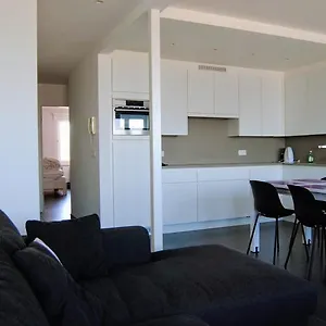  Appartement Modern Op De Zeedijk Met 2 Slaapkamers Te Belgique