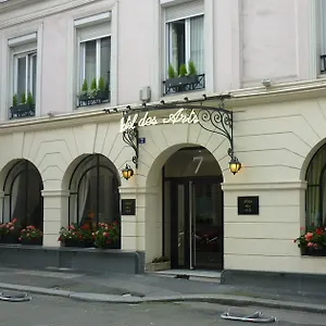 Des Arts - Cite Bergere Paris