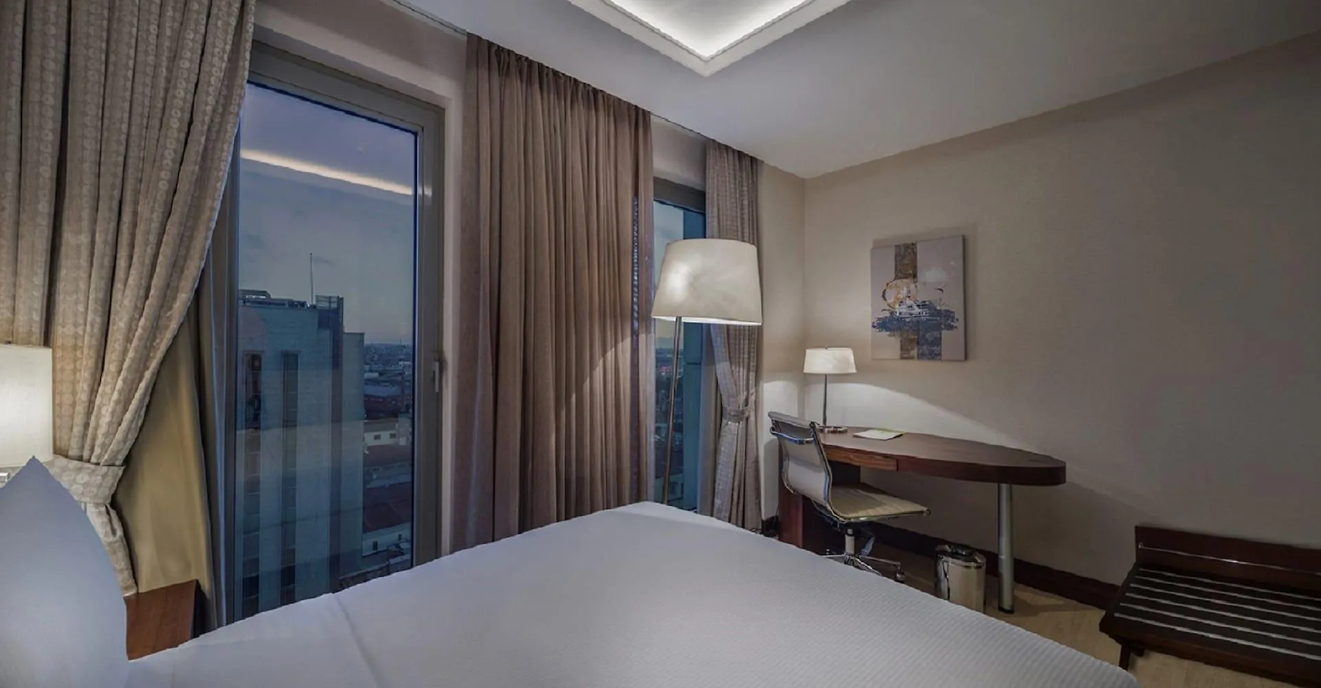 Doubletree By Hilton Istanbul Topkapi Hotel