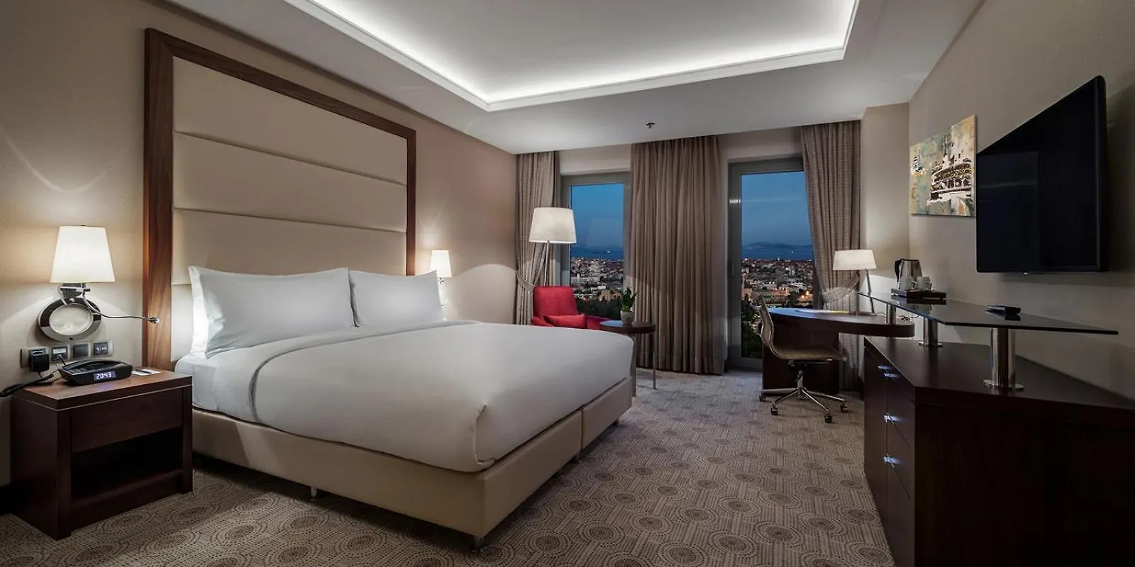 Doubletree By Hilton Istanbul Topkapi 5*,