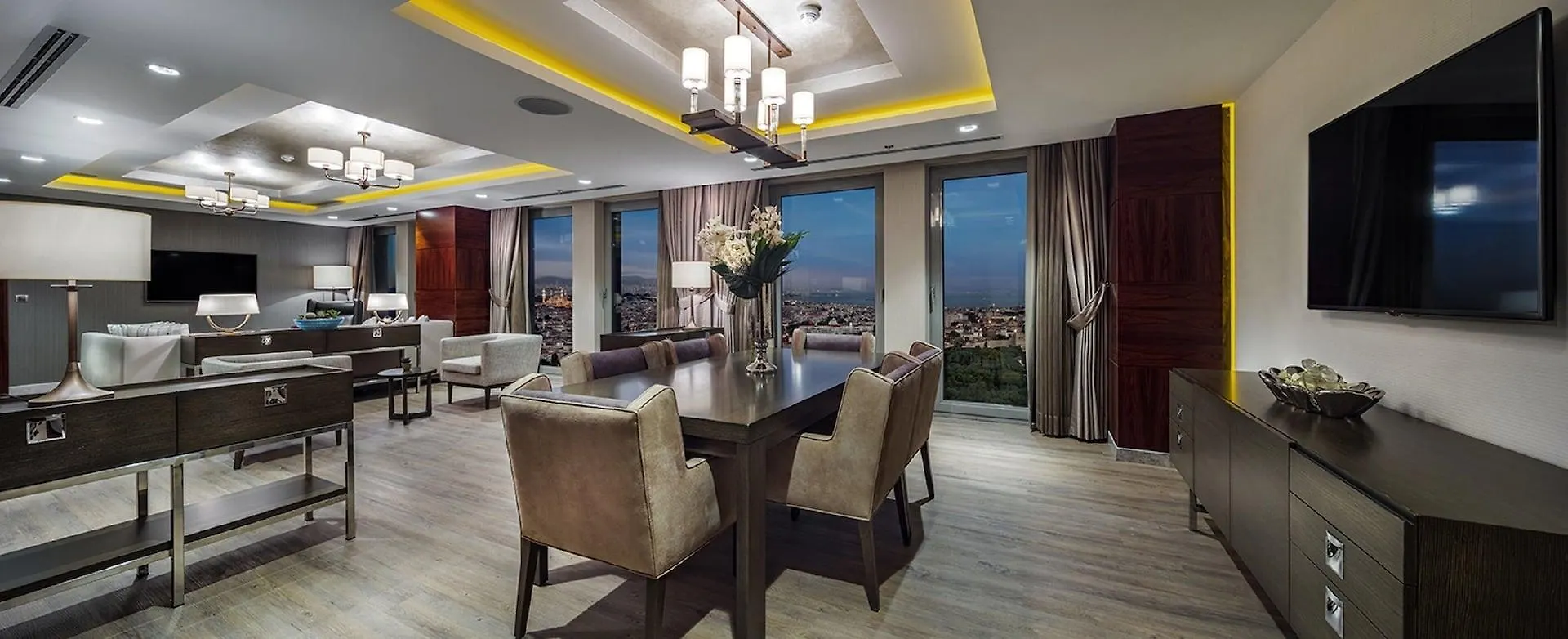 Doubletree By Hilton Istanbul Topkapi Hotel